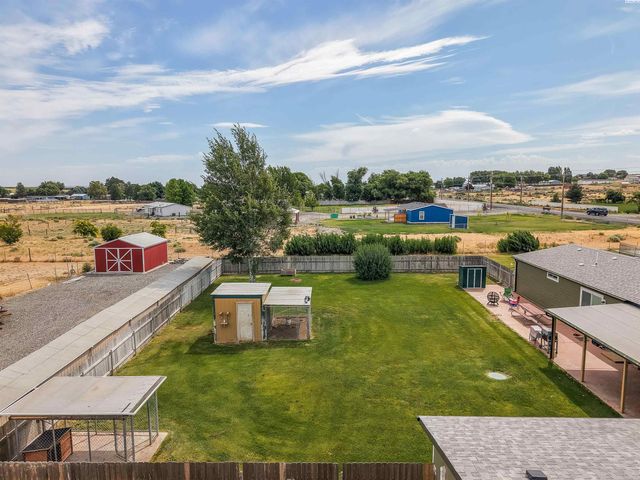 17004 Ruppert Rd, Benton City, WA 99320