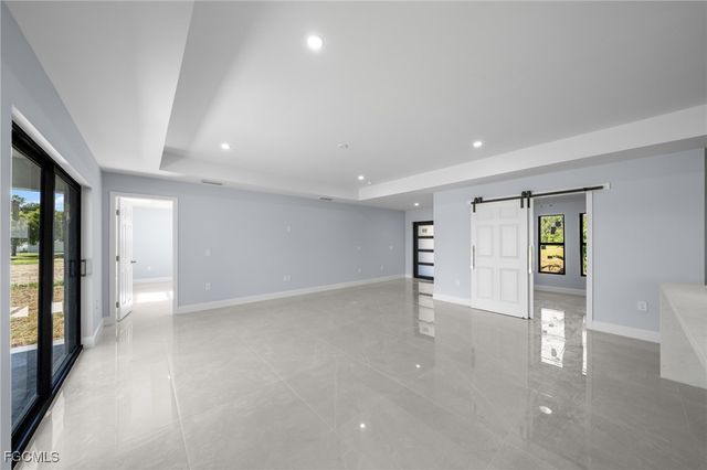 2606 NW 10th TER, Cape Coral, FL 33993