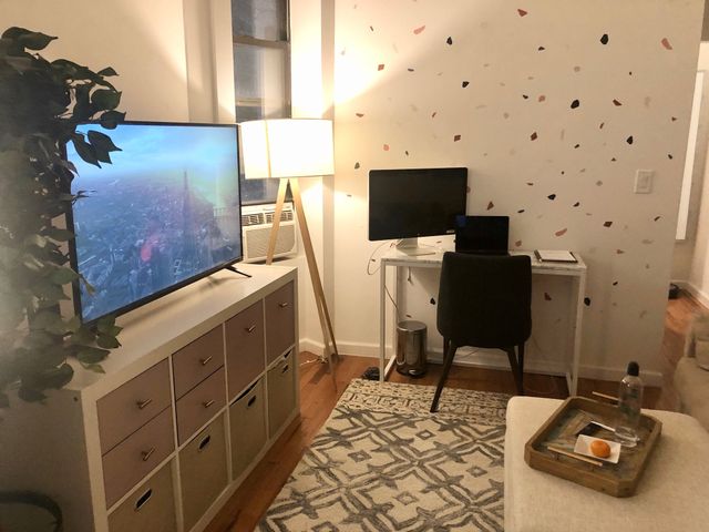 168 W 107th St Apt 1D, New York City, NY 10025