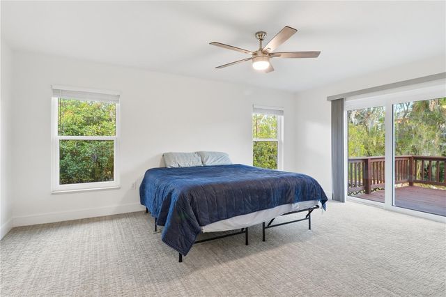 1729 SE 3RD COURT, Crystal River, FL 34429