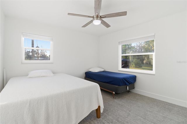 1729 SE 3RD COURT, Crystal River, FL 34429