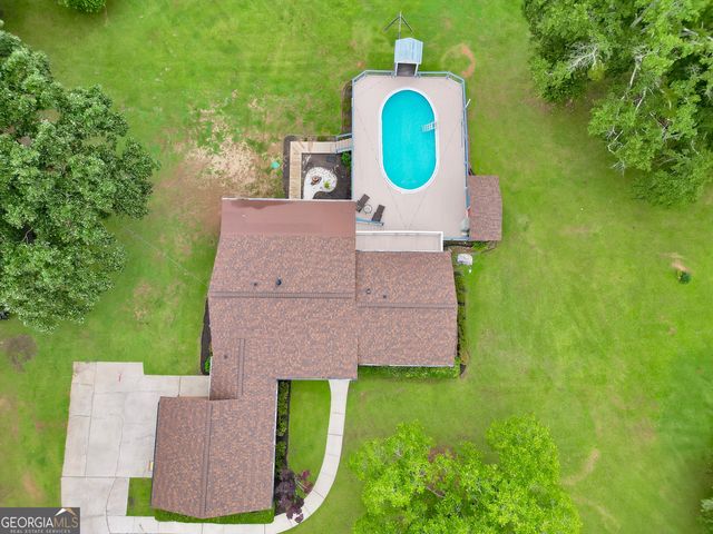 112 N Walkers Mill Road, Griffin, GA 30223
