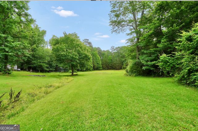 112 N Walkers Mill Road, Griffin, GA 30223