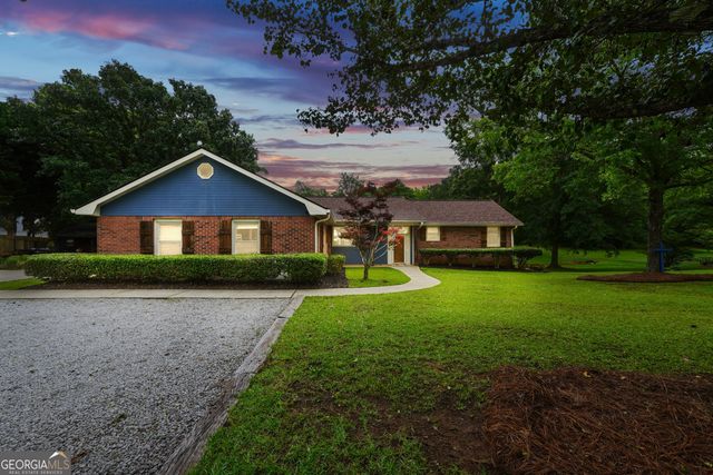 112 N Walkers Mill Road, Griffin, GA 30223
