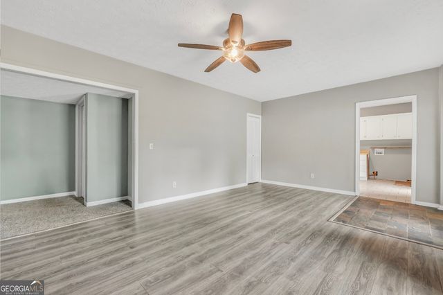 112 N Walkers Mill Road, Griffin, GA 30223