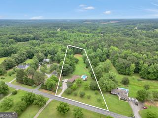 112 N Walkers Mill Road, Griffin, GA 30223