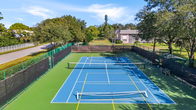 18081 SE Country Club Drive 259, Tequesta, FL 33469