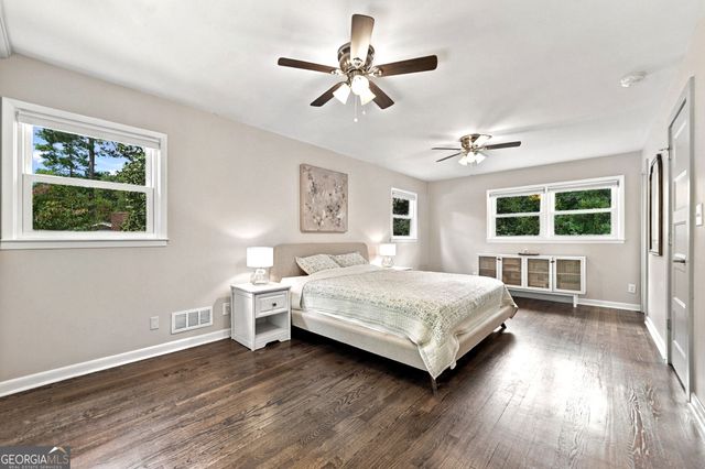 9875 La View Circle, Roswell, GA 30075
