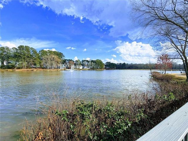 7667 Briar View Court, Riverdale, GA 30296