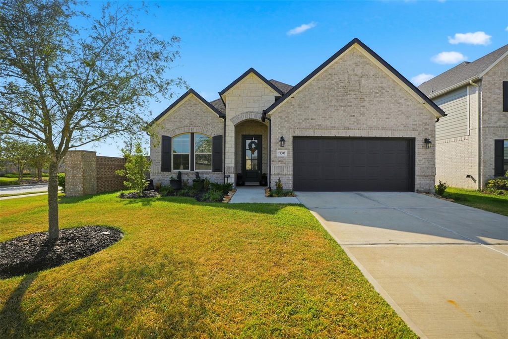 19303 Seabiscuit Stable Trail, Tomball, TX 77377