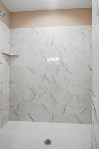 16515 Savor Lane, Clinton Charter Township, MI 48035