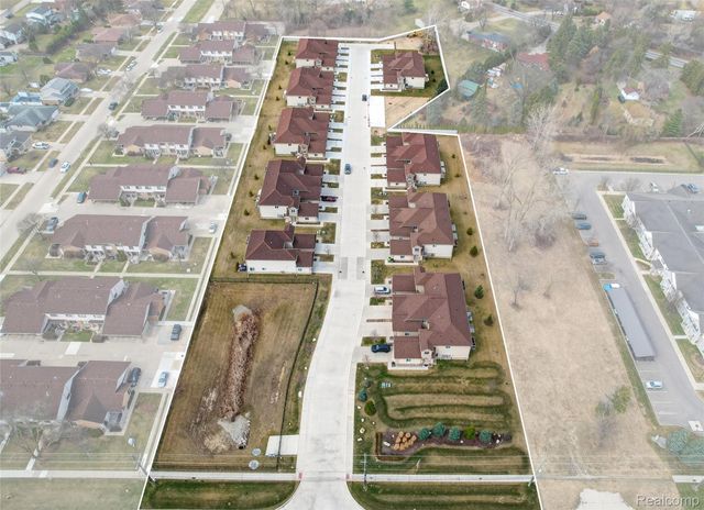 16515 Savor Lane, Clinton Charter Township, MI 48035