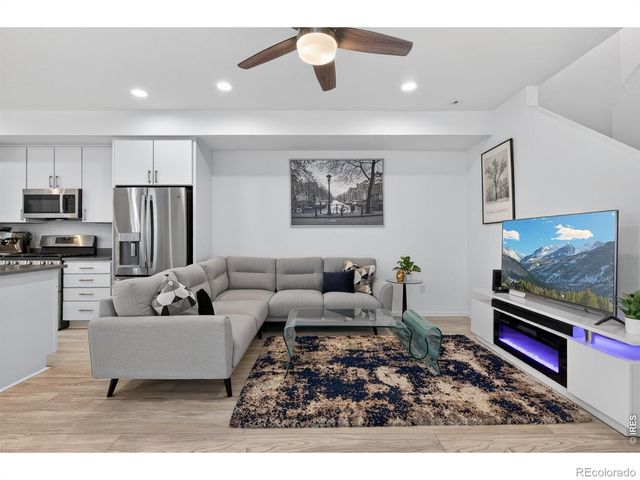 12314 Hayloft Lane, Thornton, CO 80241