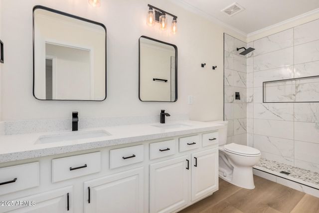 1521 E CHAMBERS Street, Phoenix, AZ 85040