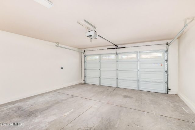 1521 E CHAMBERS Street, Phoenix, AZ 85040