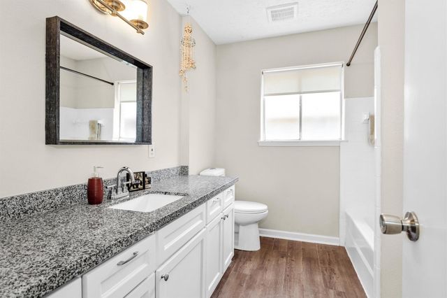 4735 Lost Oak Drive, Spring, TX 77388