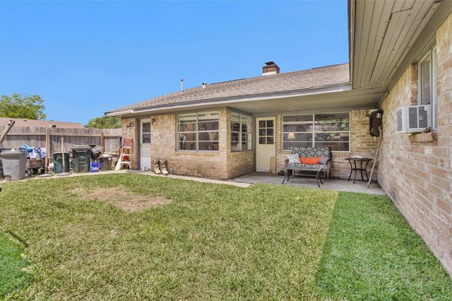 4735 Lost Oak Drive, Spring, TX 77388
