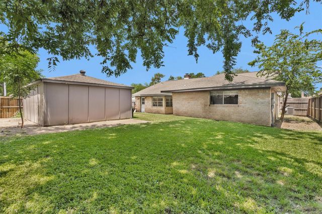 4735 Lost Oak Drive, Spring, TX 77388