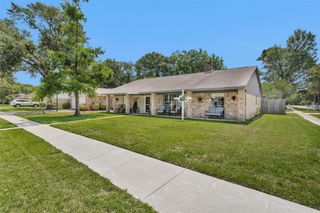 4735 Lost Oak Drive, Spring, TX 77388