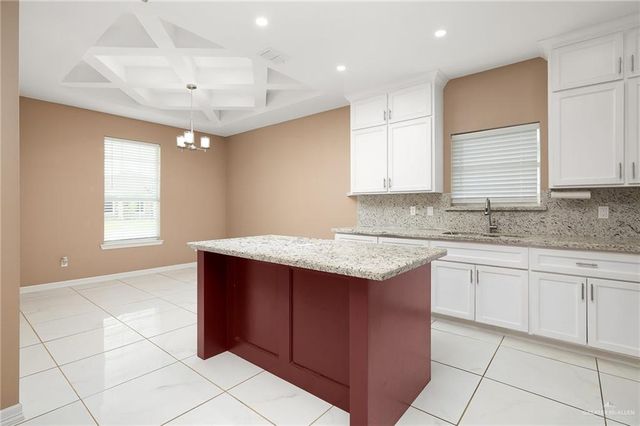 521 Oak Ridge Street, Donna, TX 78537