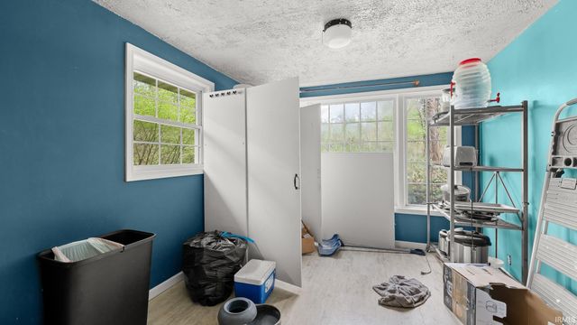 10 N Pike Road, Springville, IN 47462