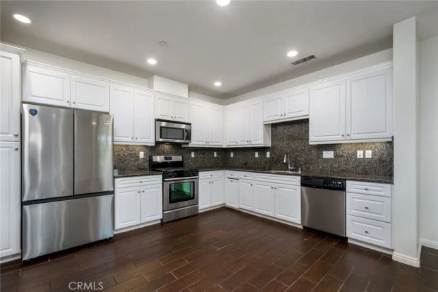 712 S Olive, Anaheim, CA 92805