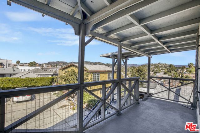 1437 Lucile Avenue, Los Angeles, CA 90026