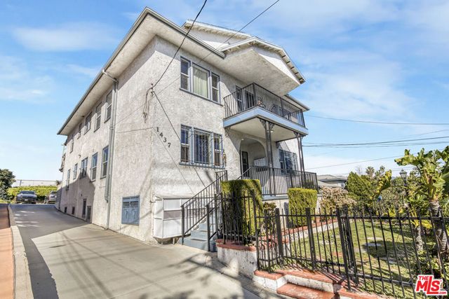 1437 Lucile Avenue, Los Angeles, CA 90026