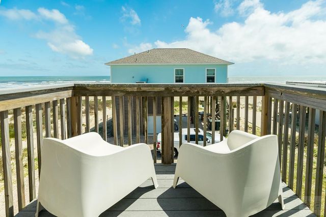 21321 Gulf, Galveston, TX 77554