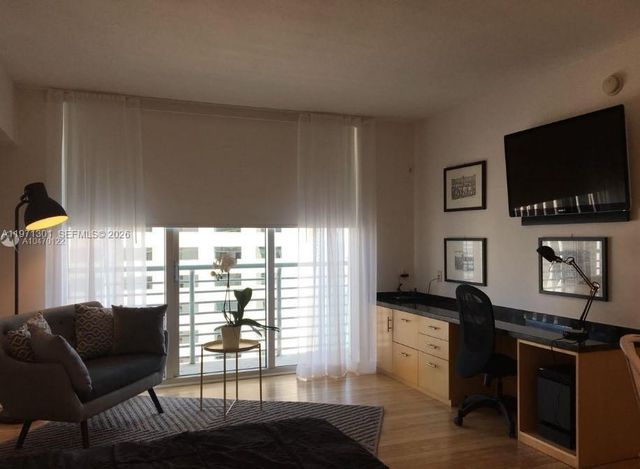 335 S Biscayne Blvd 2906, Miami, FL 33131