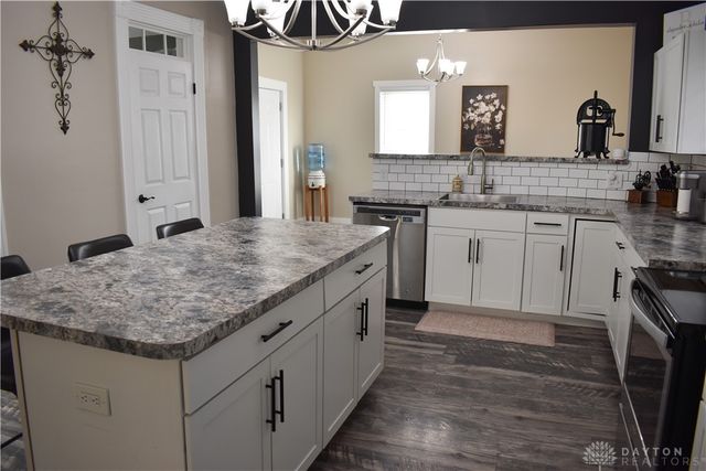 4267 W Franklin Street, Sugarcreek Twp, OH 45305