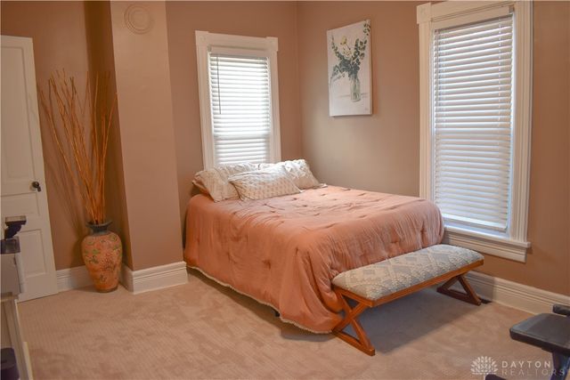 4267 W Franklin Street, Sugarcreek Twp, OH 45305