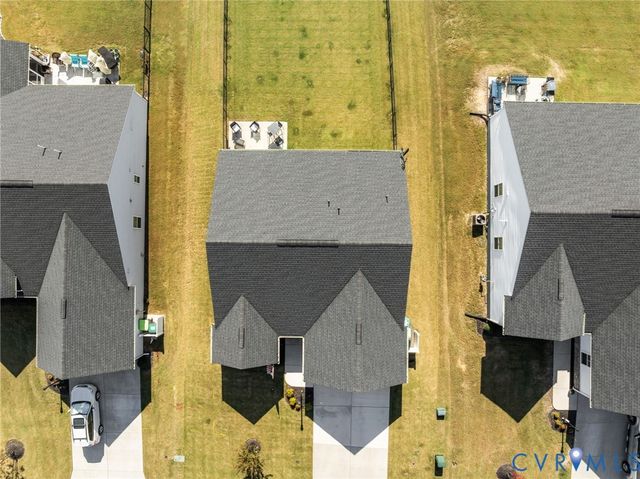 7735 Medalist Ln, New Kent, VA 23124