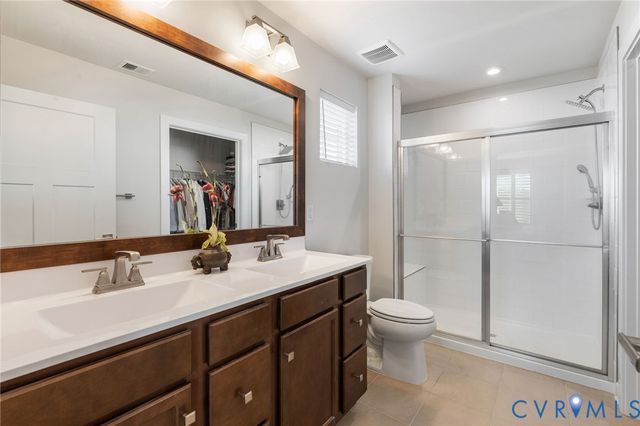 7735 Medalist Ln, New Kent, VA 23124