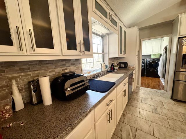 625 N Ridgeview, Mountain View, AR 72560