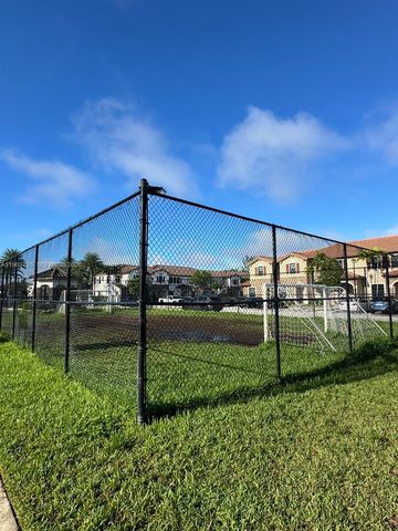 9374 W 32nd Ln, Hialeah, FL 33018