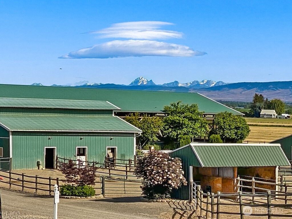 Image 37 of property listing at 1401 Emerson Road, Ellensburg, WA 98926