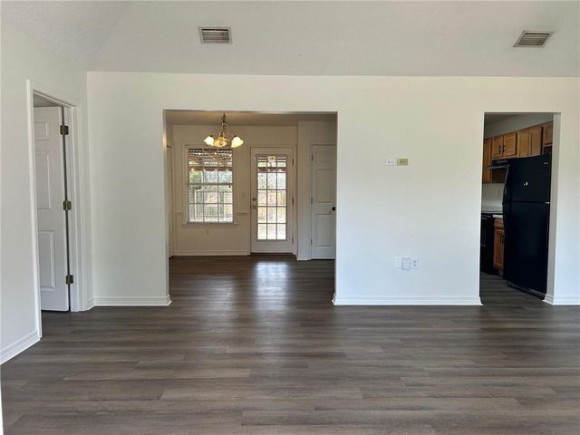 112 Cluster Oaks Court, Foley, AL 36535