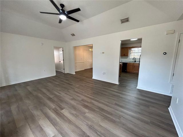 112 Cluster Oaks Court, Foley, AL 36535