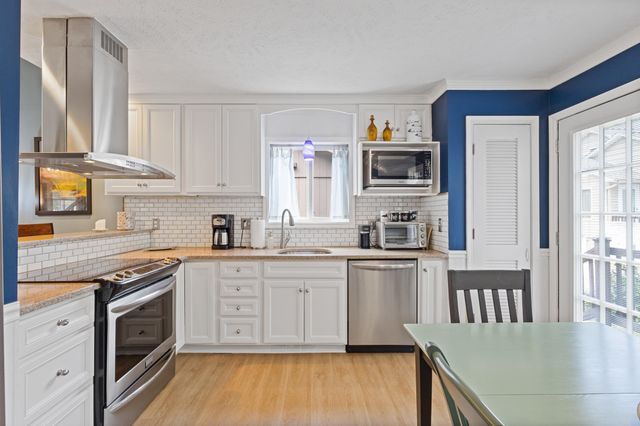 2276 Vereen Circle, Little River, SC 29566