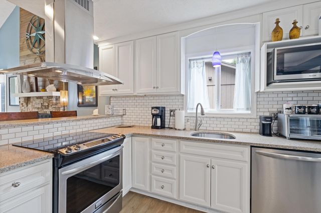 2276 Vereen Circle, Little River, SC 29566