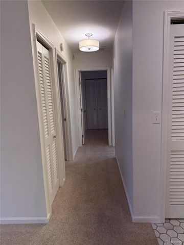 4040 Greenleaf Circle 110, Kalamazoo, MI 49008
