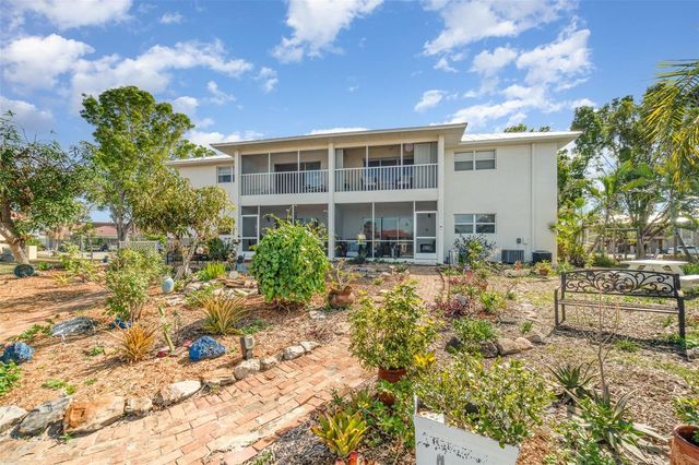 2700 MAGDALINA DRIVE 2B, Punta Gorda, FL 33950