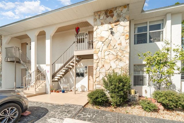 2700 MAGDALINA DRIVE 2B, Punta Gorda, FL 33950