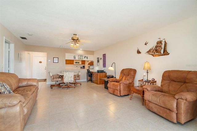 2700 MAGDALINA DRIVE 2B, Punta Gorda, FL 33950