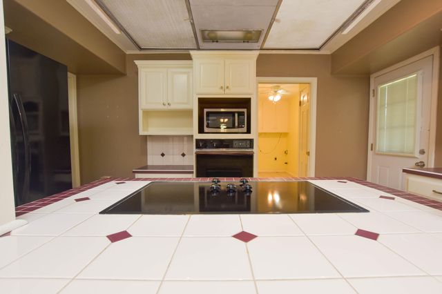 2645 Parkview Drive, San Angelo, TX 76904