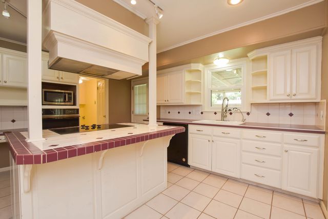 2645 Parkview Drive, San Angelo, TX 76904