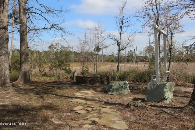 557 Sanctuary Point SW, Supply, NC 28462