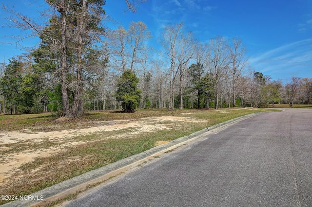 557 Sanctuary Point SW, Supply, NC 28462