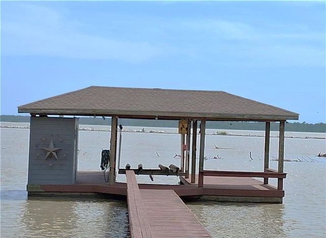 231 Memphis Bell, Trinity, TX 75862